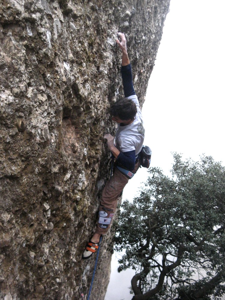 Ramón Julián en Subnormal 8a Montserrat - Foto Villan Alayón