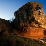 Jordi Salas escalando Password 8a+