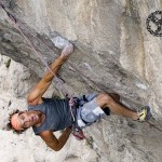 Jordi Salas escalando en Tres Ponts