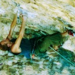 Tomas Mrázek escalando 8c a vista