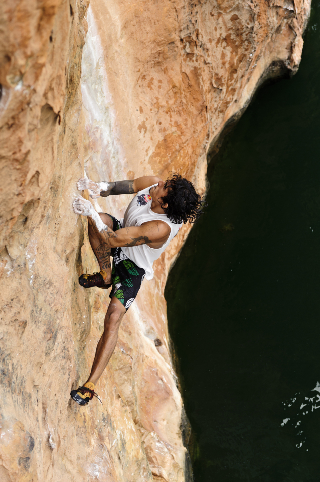 Lucas Marques Red Bull Psicobloc En Brasil 2011 - Foto Marcelo Maragni