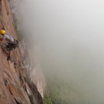 Shane Houbart en Fuga Hospitalaria 5.12c/d – L15 550 metros en el Tepuy Upuigma