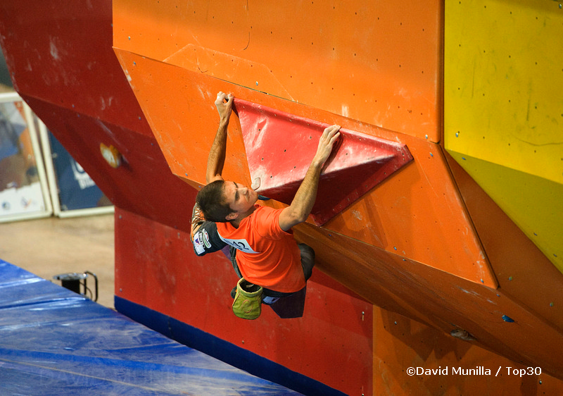 Bruno Macías Campeon de España de Boulder 2011 - Foto David Munilla