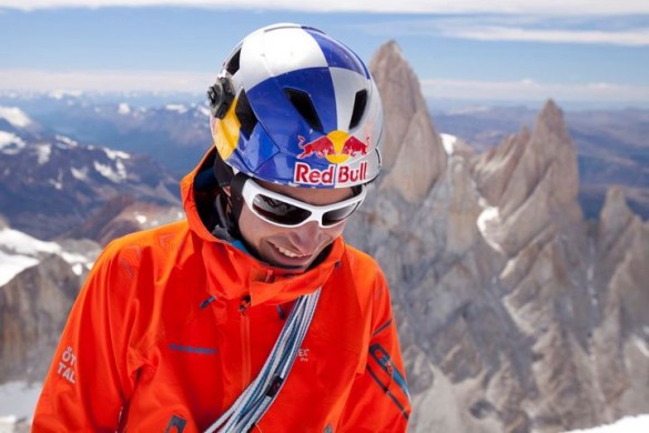 David Lama atleta Red Bull en Cerro Torre en The Compressor route - Foto Corey Rich