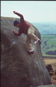 Johnny Dawes conservando la figura. Foto Stone Monkey