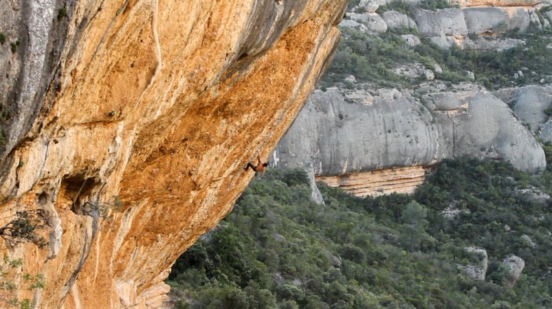 Video de Pablo Barbero escalando Era Vella 9a en Margalef