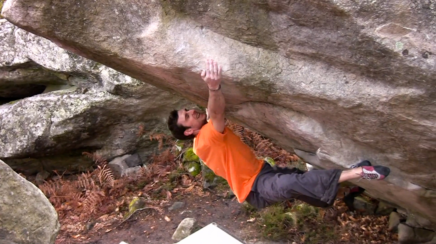 Video de escalada boulder The Big Island 8c por Vincent Pouchon