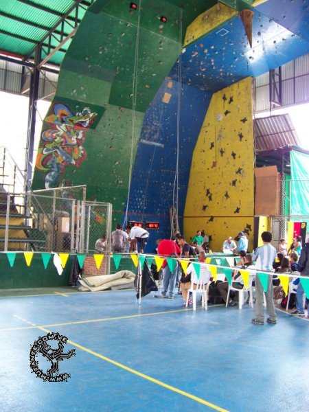 Muro de escalada San Antonio de los Altos Miranda - Escuela ELOS