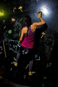 Valeria Brojas Competencia de boulder AteneoRockClub Maracaibo - Venezuela