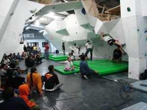 Inauguracion Sala de escalada Zona de Bloque en Colombia