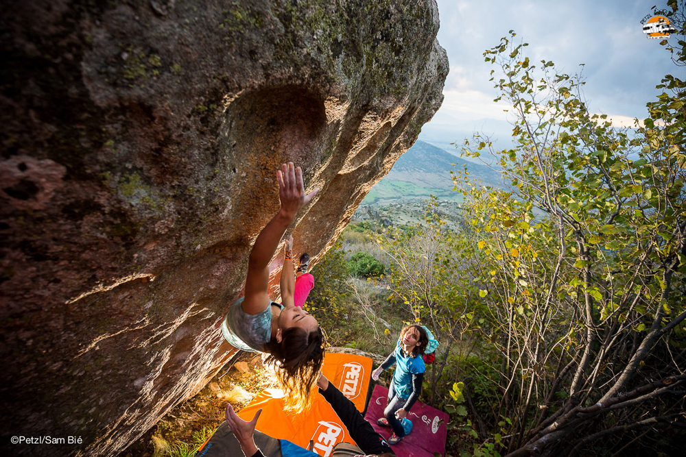 Video 3er Episodio boulder Petzl RocTrip 2014 en Macedonia