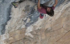 Chris Sharma realiza Golpe de Estado posible 9b en Siurana