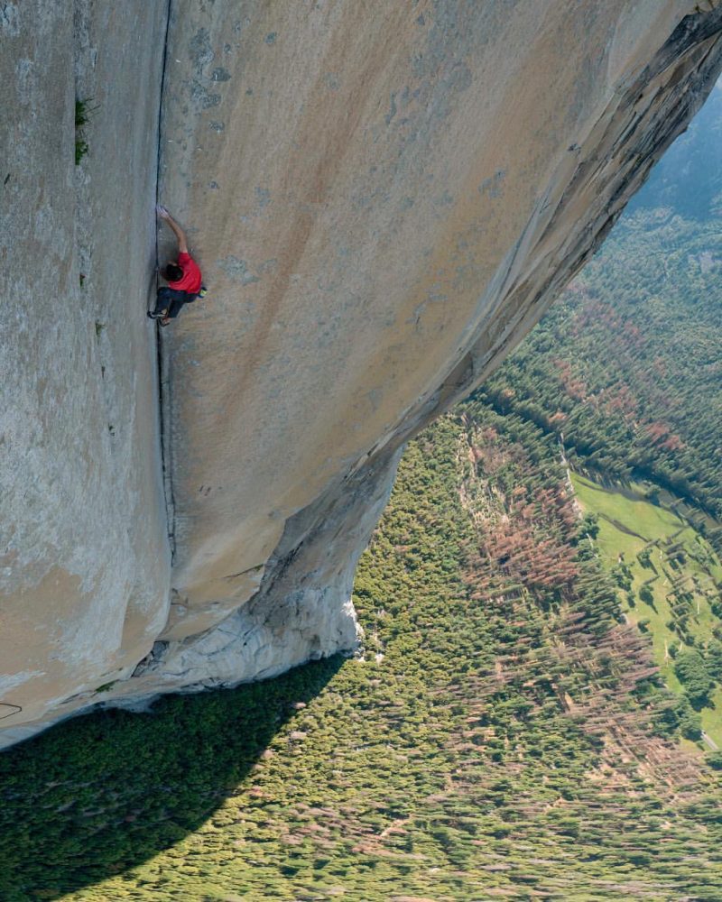 Video escalada: Alex Honnold freesolo en Freerider 7c+/5.12d – El Capitan - Yosemite