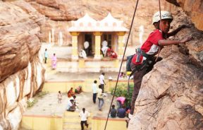 Video tráiler escalada en la India; Sharanam Ganesha