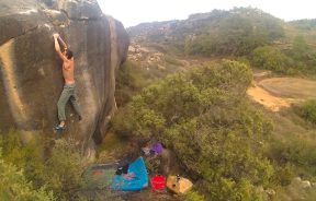 3 Videos de escalada boulder en Alcañiz por Miguel Navarro