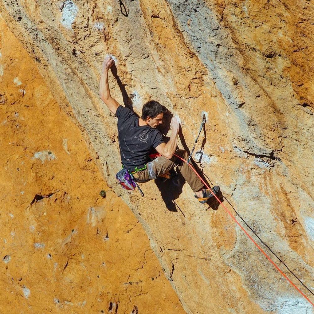 Gerard Rull encadena La Rambla 9a+ en Siurana