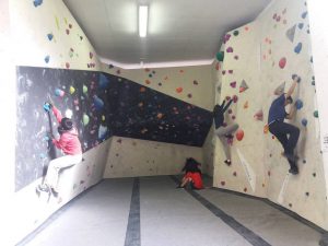 Can Bombo - Sala de escalada boulder en Olot - Girona