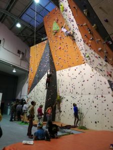 Graviti Climbing Centre - Escalada deportiva y boulder en Asturias