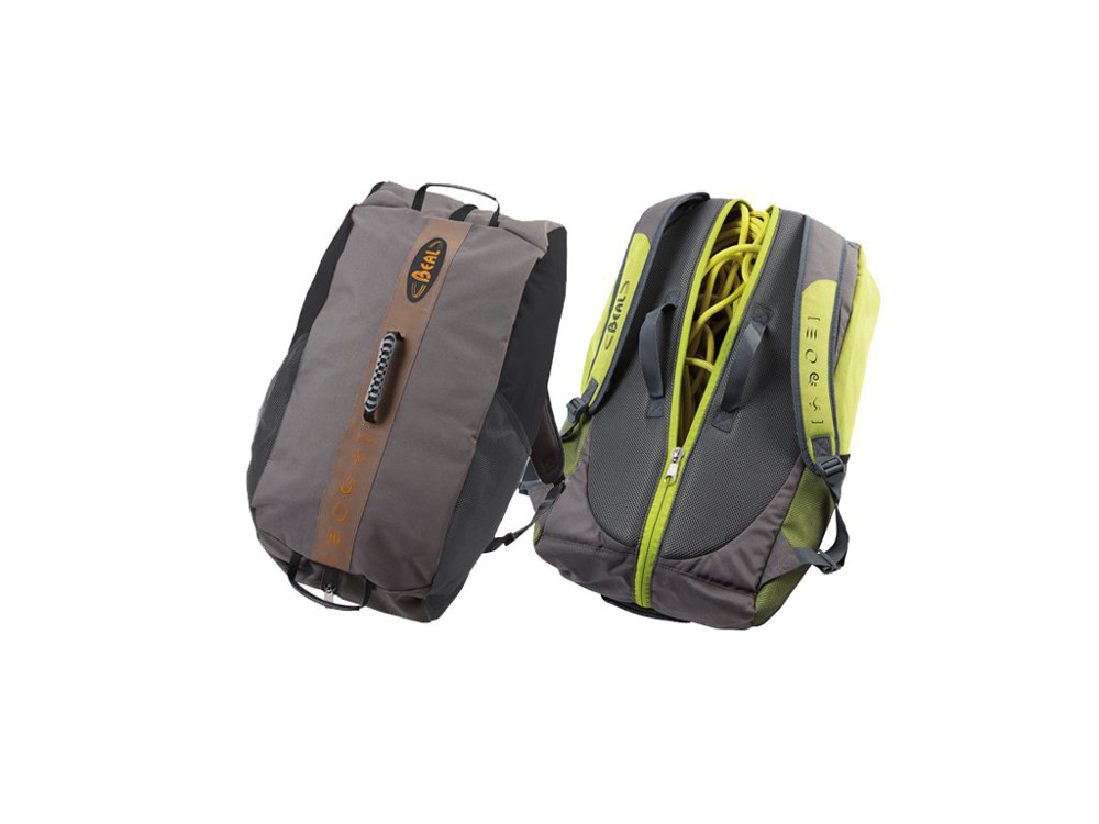 Mochilas para escalada deportiva: qué las diferencia 