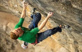 Jakob Schubert encadena El Bon Combat y propone 9a+ - Foto Javi Pec