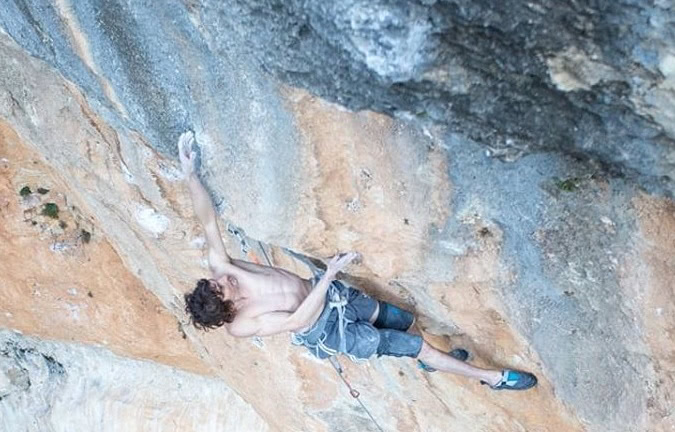 Dave Graham finalmente encadena La Rambla 9a+ en Siurana