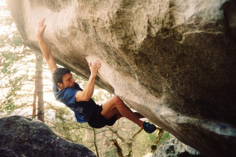 Simon Lorenzi realiza The Big Island assis 9a/V17 (Soudain seul), el segundo 9a de boulder