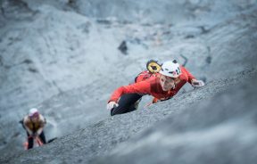 Primera repetición femenina de Rayu 8c L14 por Sasha DiGiulian, Matilda Söderlund y Brette Harrington